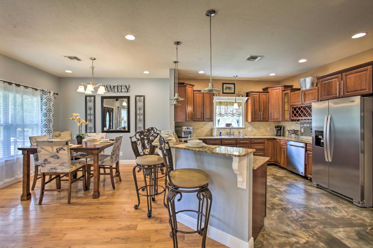 Waveland Family House, 4-Minute Drive To The Beach Εξωτερικό φωτογραφία